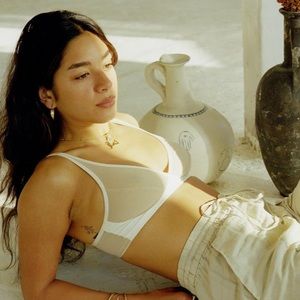 FORTNIGHT PLUNGE BRA 32C